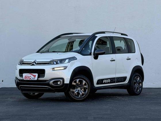 CITROËN AIRCROSS 1.6 SHINE 16V FLEX 4P AUTOMÁTICO CITROËN AIRCROSS 1.6 SHINE 16V FLEX 4P AUTOMÁTICO
